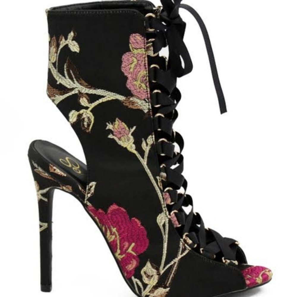 So Me Vita Lace Up Floral Peep Toe booties sz 5.5
